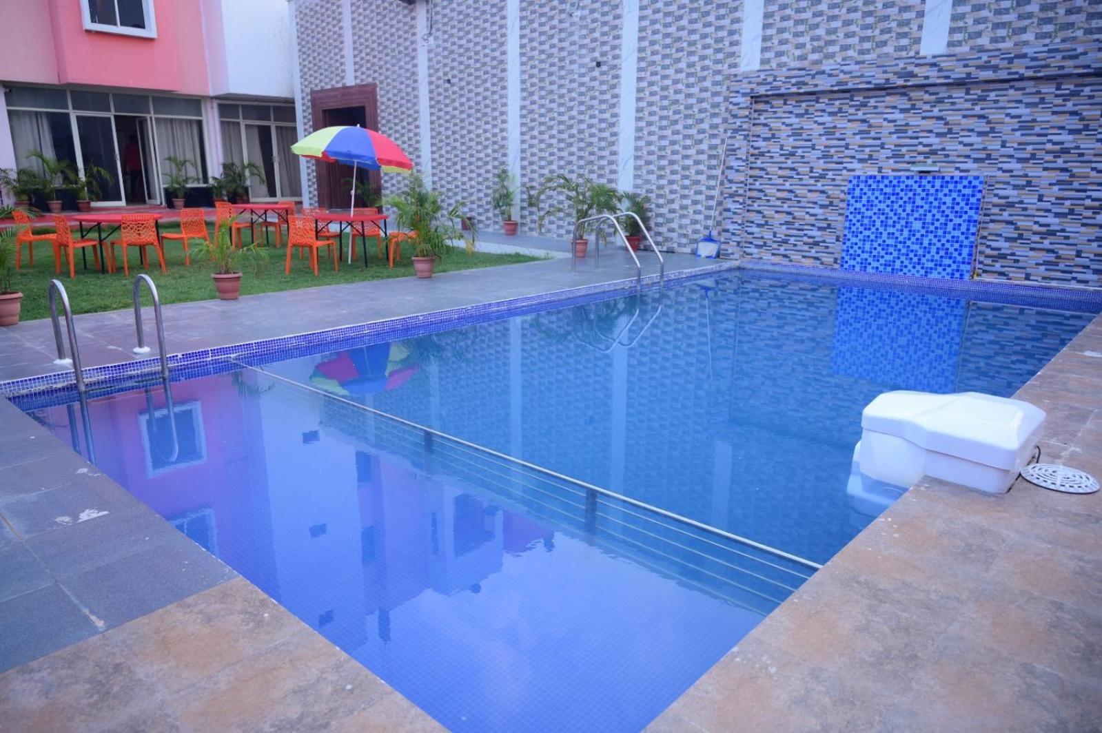 Grand Resort Puri Exterior photo